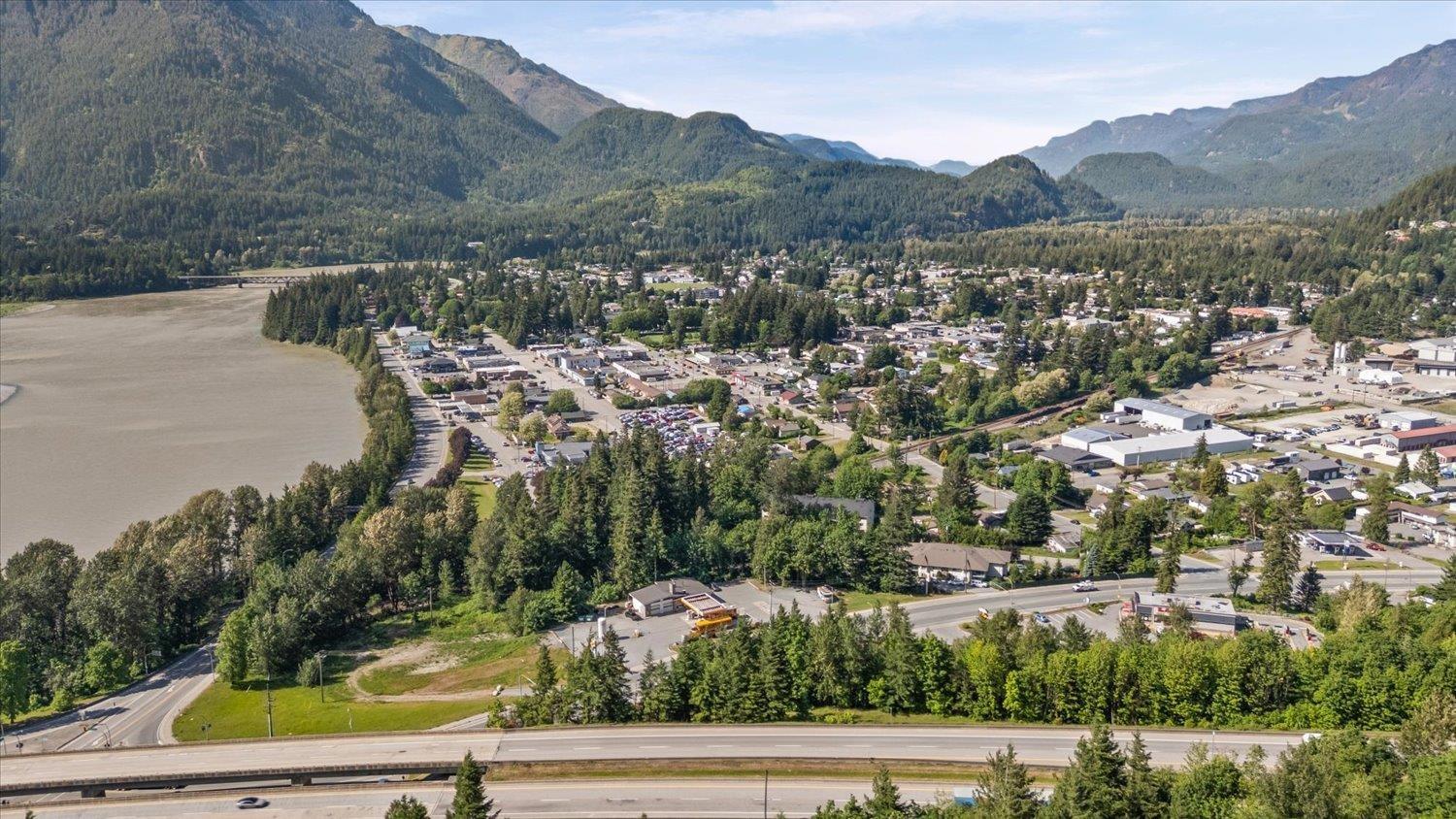 191 Old Hope Princeton Way, Hope, Hope, British Columbia  V0X 1L4 - Photo 35 - C8078977