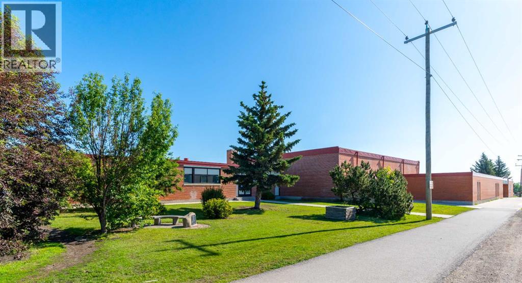 1001a Highway 2a, Carstairs, Alberta  T0M 0N0 - Photo 9 - A2273600