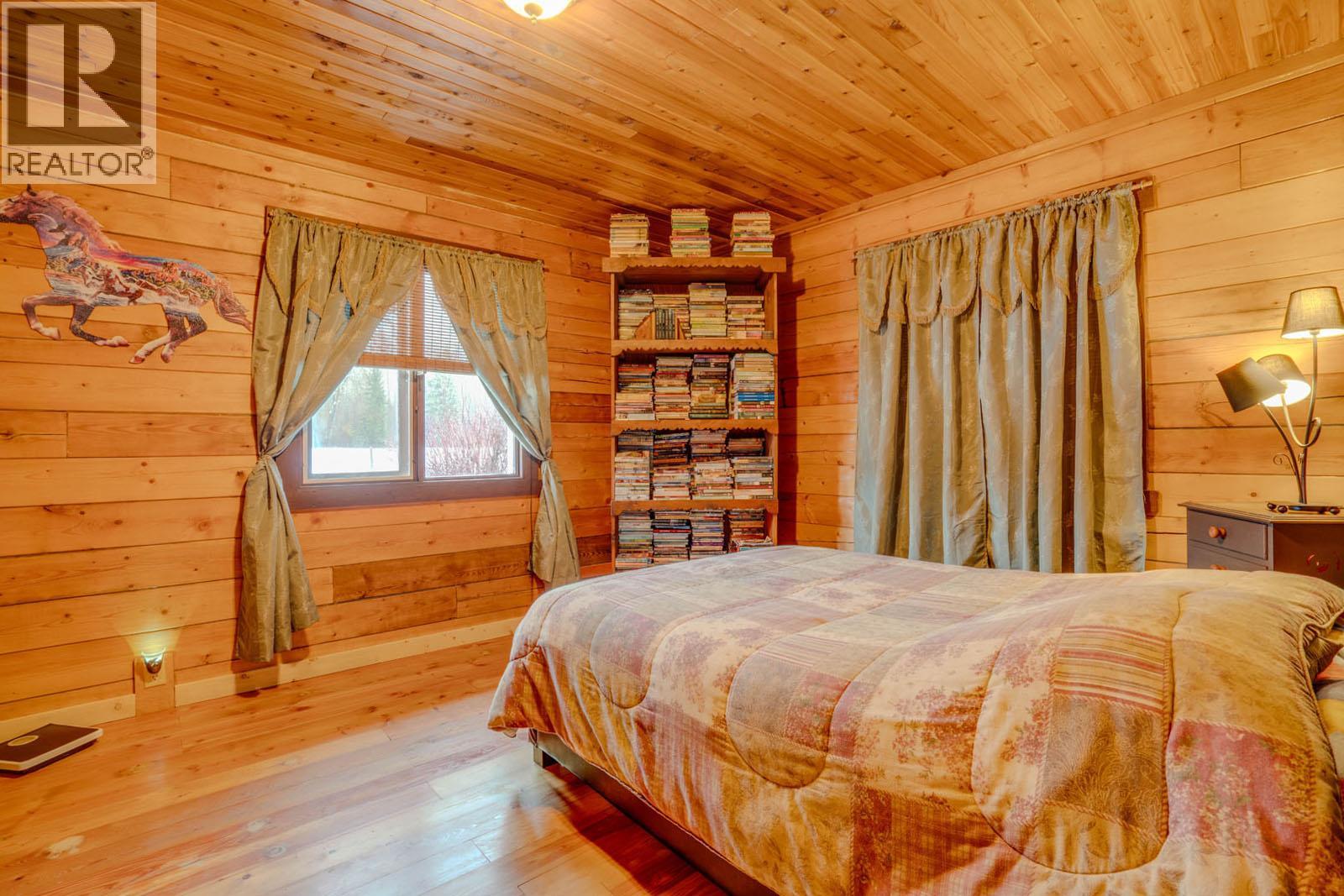 1519 Highway 6 Highway, Cherryville, British Columbia  V0E 2G1 - Photo 15 - 10371130