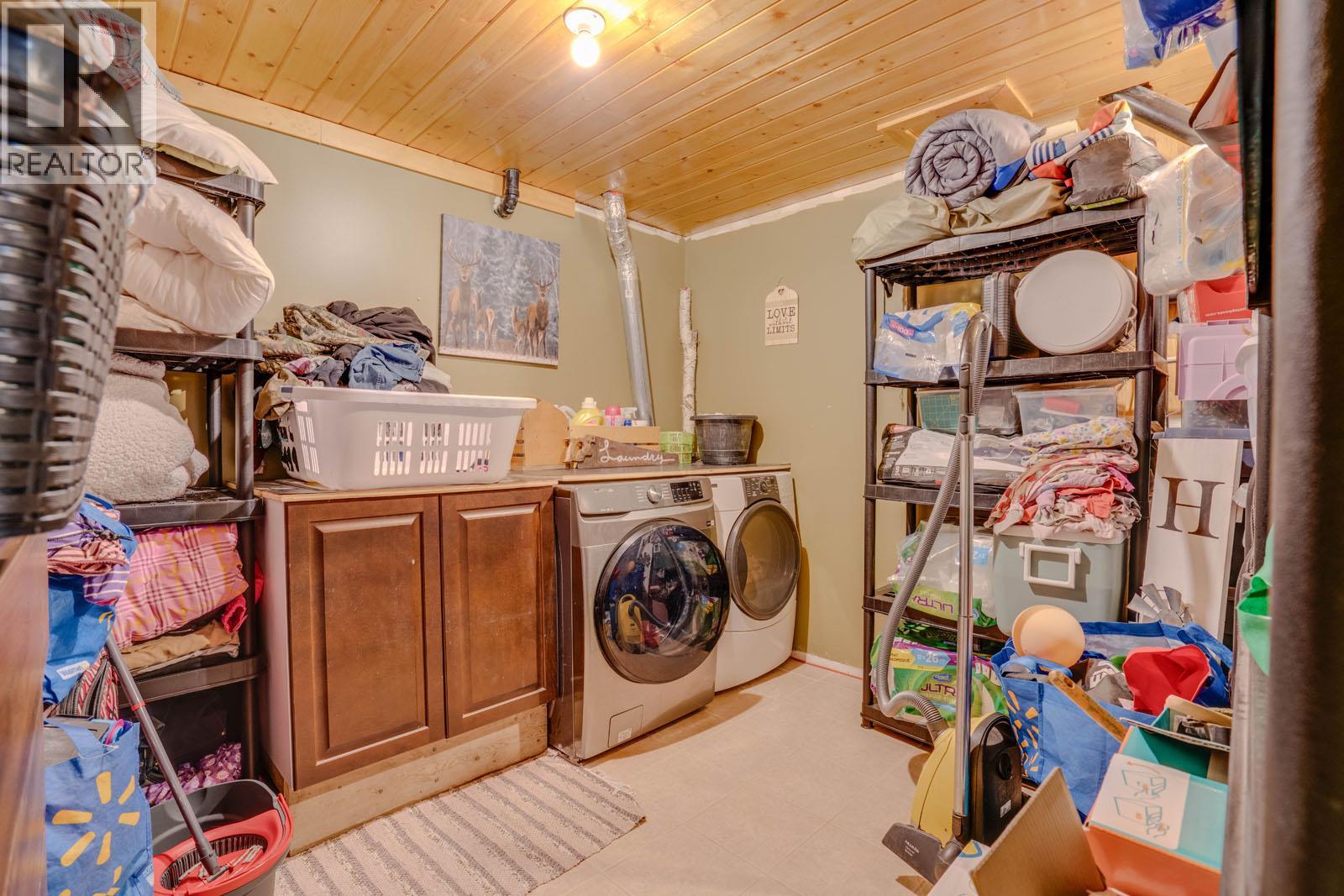 1519 Highway 6 Highway, Cherryville, British Columbia  V0E 2G1 - Photo 39 - 10371130