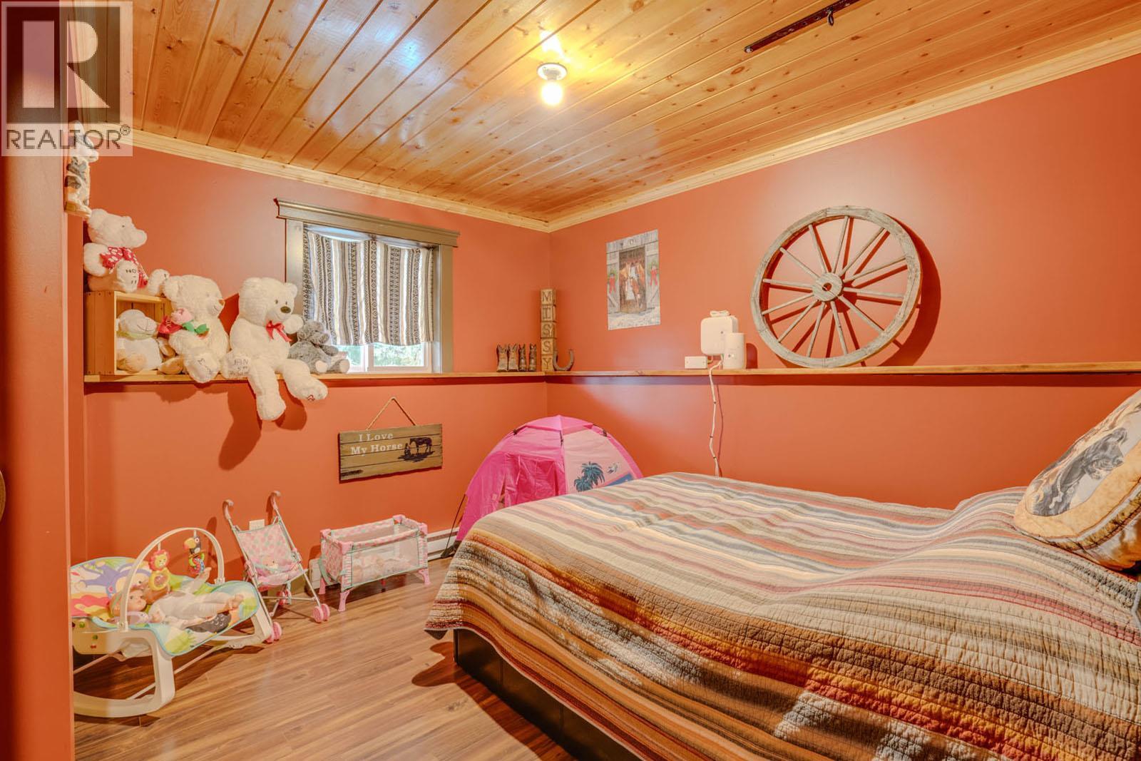 1519 Highway 6 Highway, Cherryville, British Columbia  V0E 2G1 - Photo 34 - 10371130