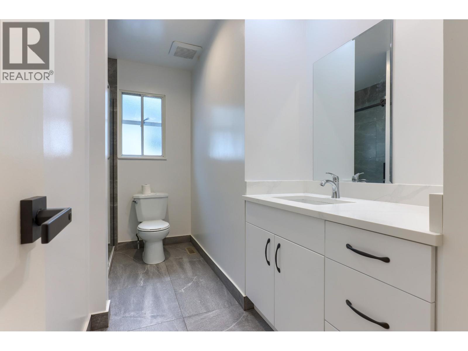 3492 E 49th Avenue, Vancouver, British Columbia  V5S 1M2 - Photo 16 - R3126807