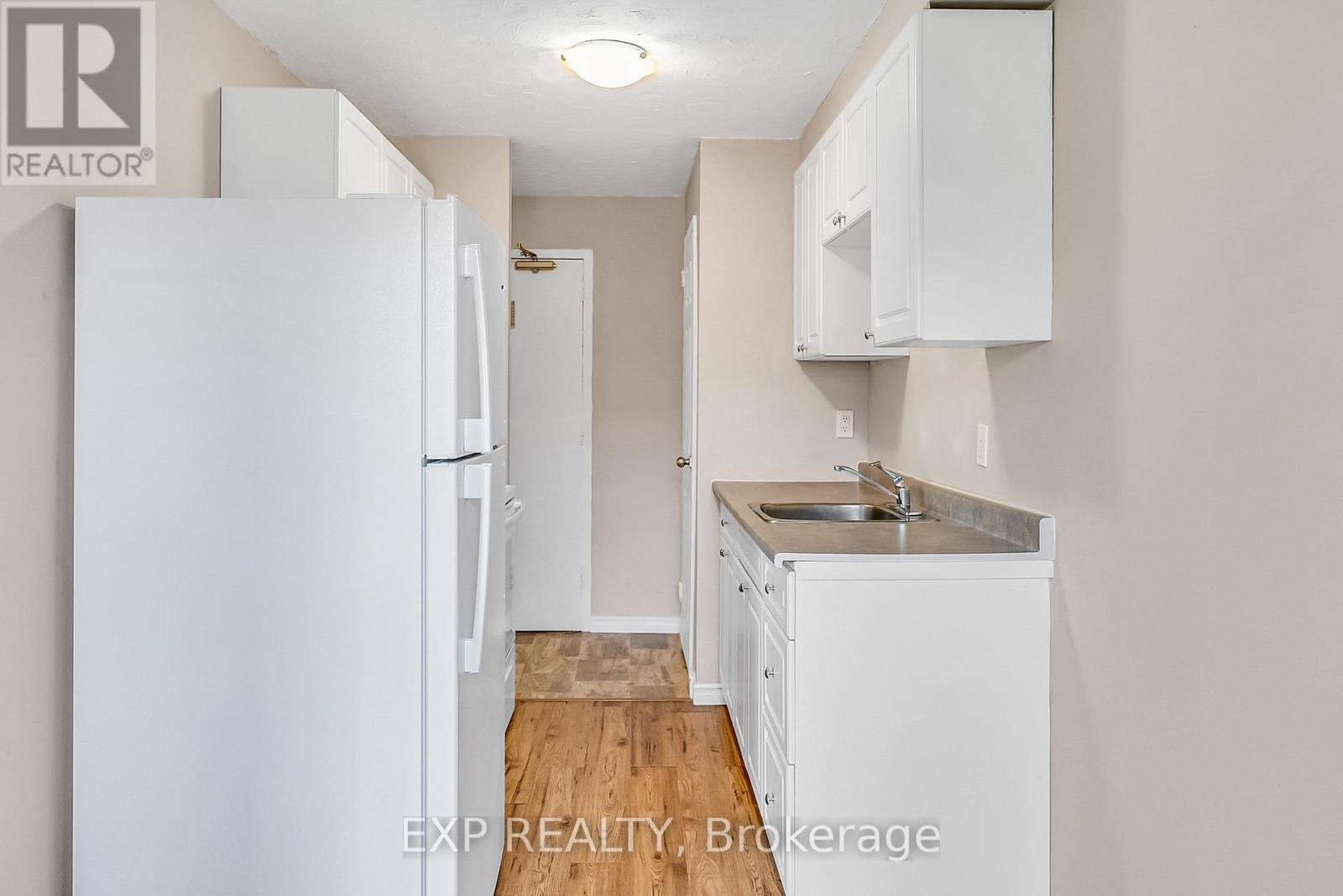 3 - 583 Barber Avenue N, North Perth, Ontario N4W 1S5 - Photo 12 - X13164618