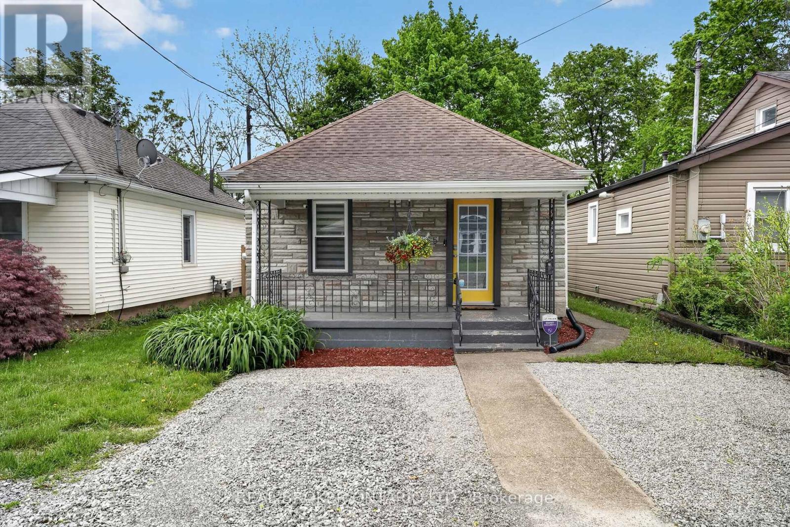 55 MERRITT STREET, Welland, Ontario