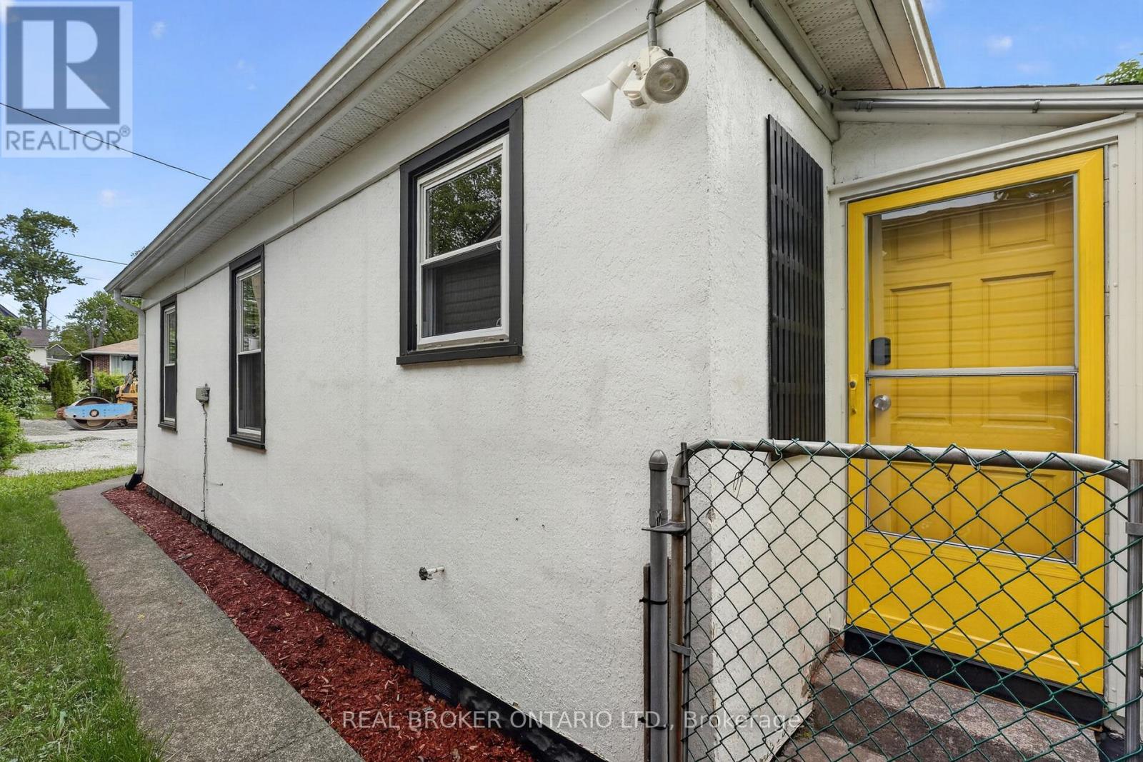 55 Merritt Street, Welland, Ontario  L3C 4T2 - Photo 42 - X13164744