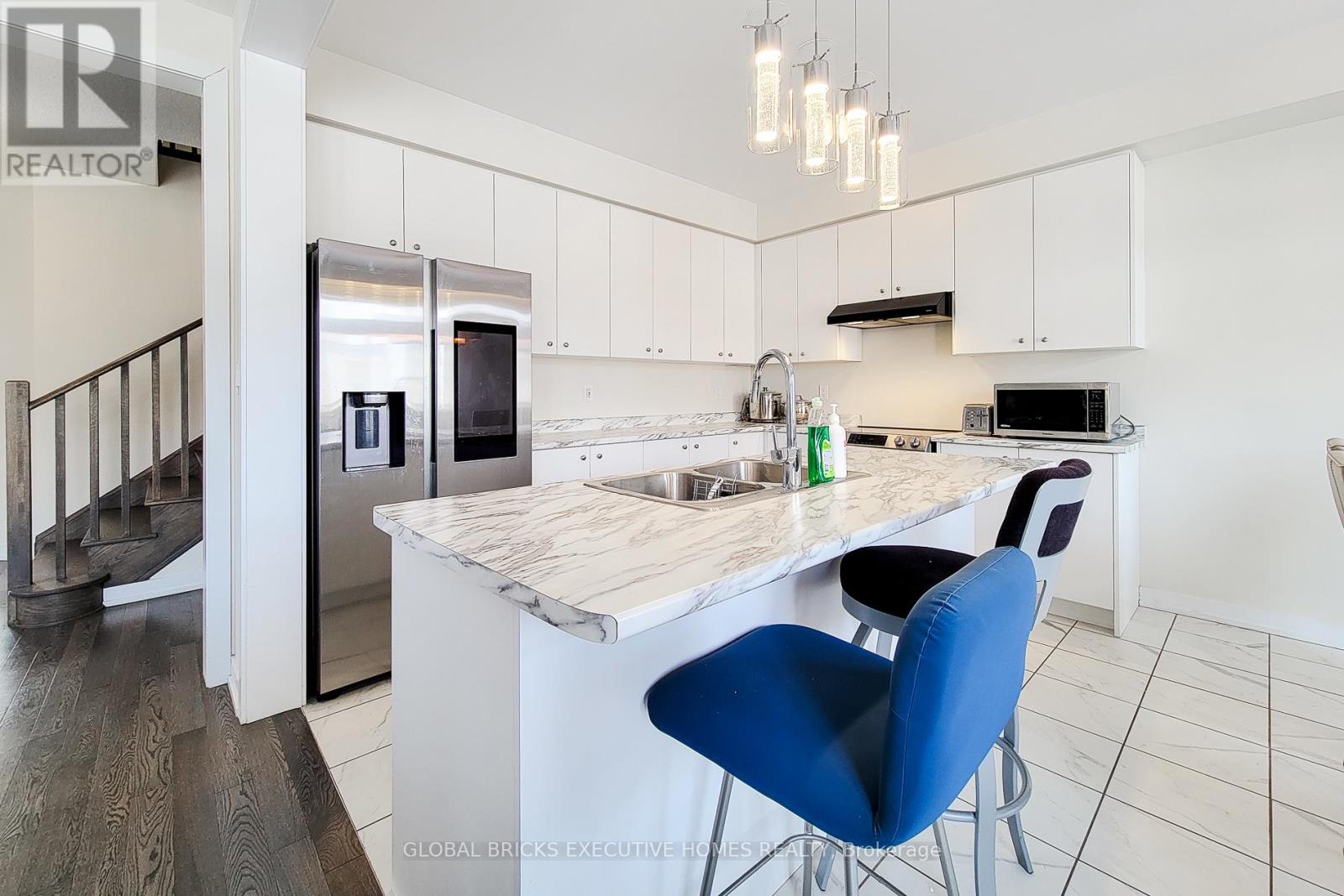 33 Wintergreen Crescent, Haldimand, Ontario  N3W 0H9 - Photo 15 - X13164770