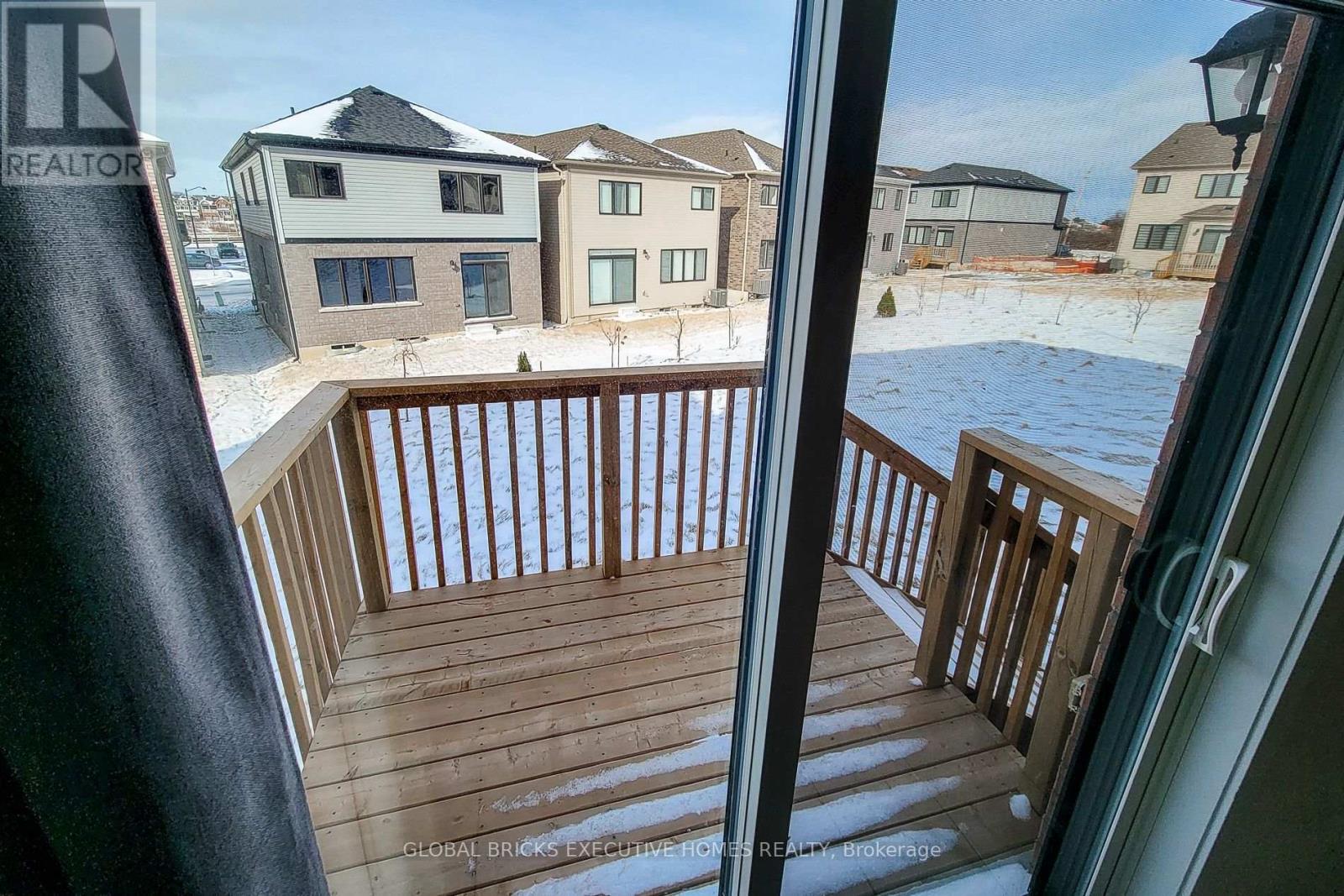 33 Wintergreen Crescent, Haldimand, Ontario  N3W 0H9 - Photo 27 - X13164770