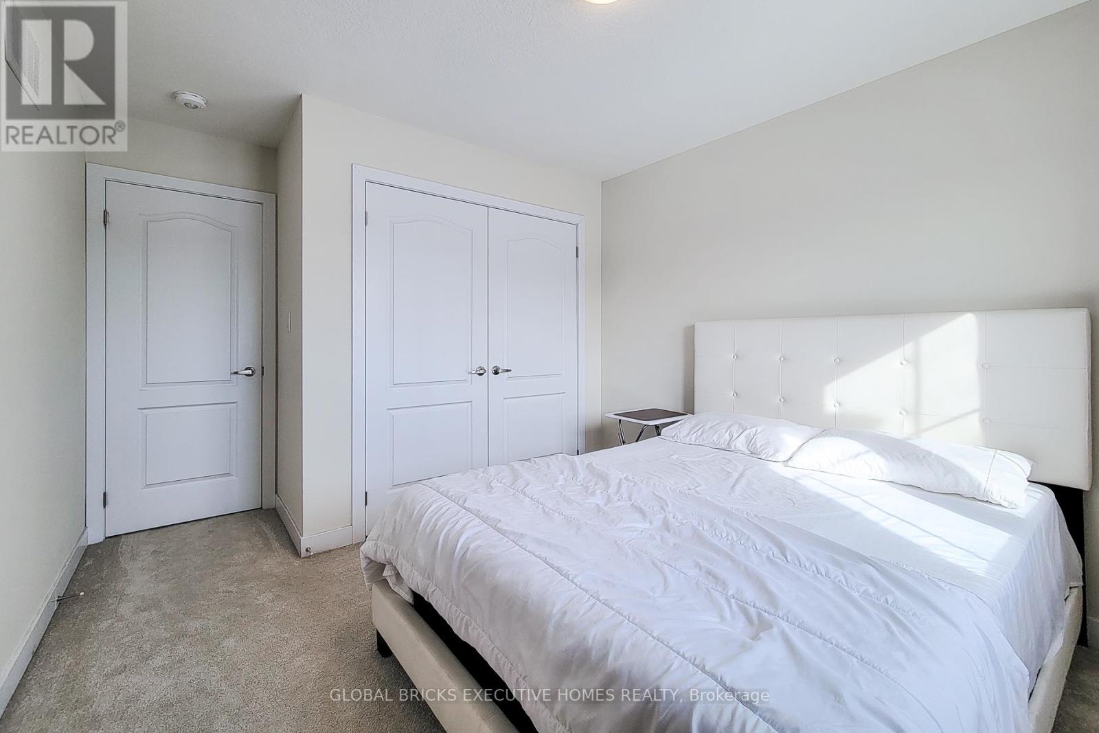33 Wintergreen Crescent, Haldimand, Ontario  N3W 0H9 - Photo 43 - X13164770