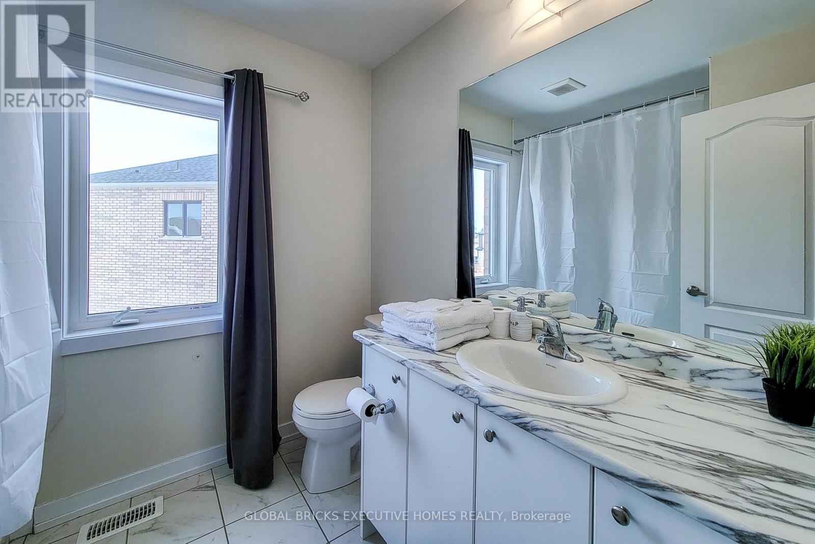 33 Wintergreen Crescent, Haldimand, Ontario  N3W 0H9 - Photo 44 - X13164770