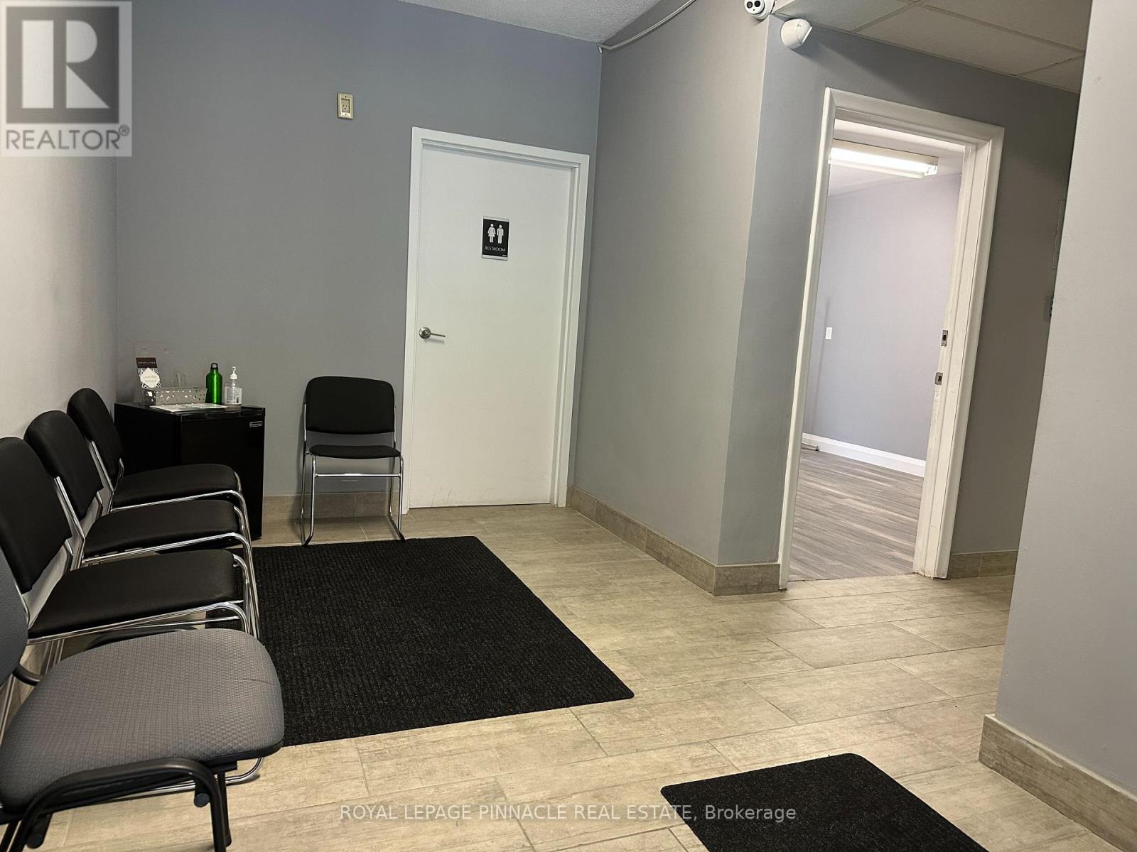 M03 - 70 King Street E, Hamilton (Stoney Creek), Ontario  L8G 1K2 - Photo 4 - X13164898