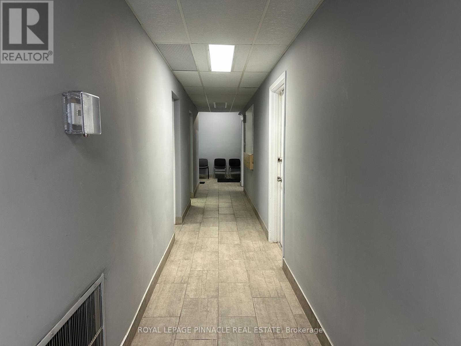 M03 - 70 King Street E, Hamilton (Stoney Creek), Ontario  L8G 1K2 - Photo 7 - X13164898