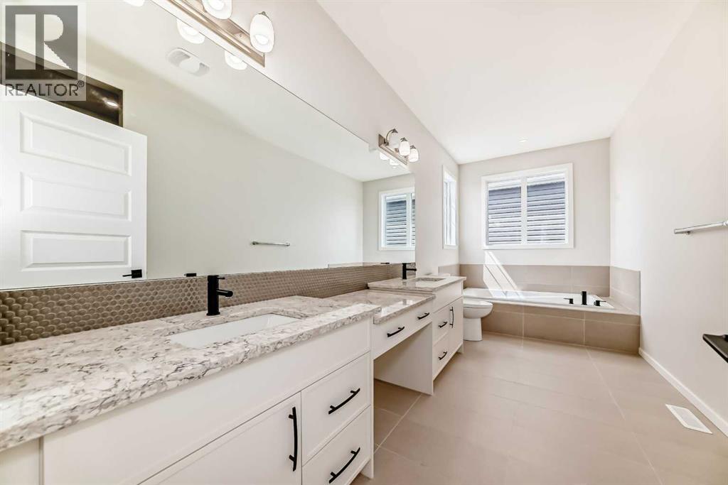 641 Windrow Manor SW, Airdrie, Alberta  T4B 5H5 - Photo 26 - A2306315