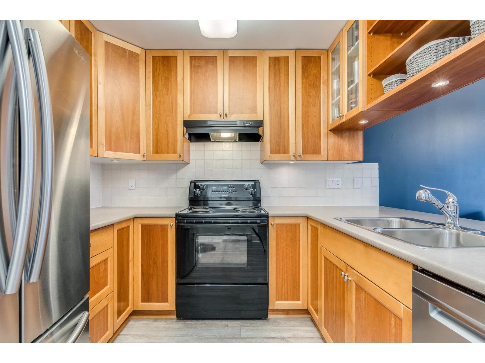 307 15368 16a Avenue, Surrey, British Columbia  V4A 1S9 - Photo 14 - R3127095