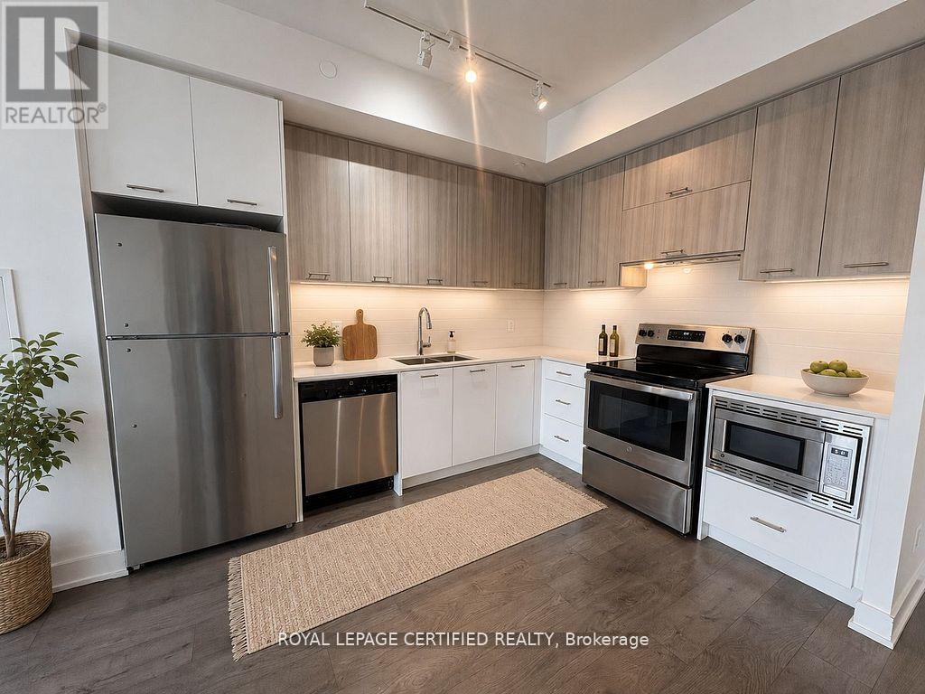 307 - 180 Veterans Drive, Brampton, Ontario  L7A 5G7 - Photo 4 - W13163230