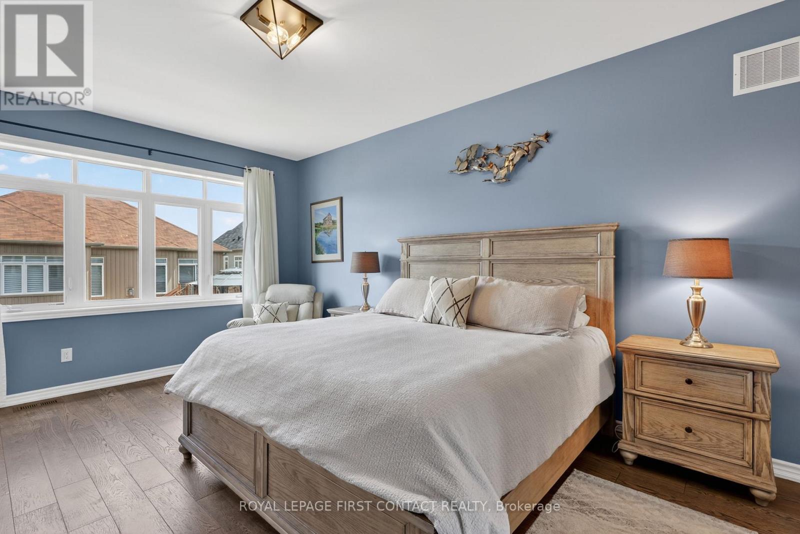 213 Claire Drive, Clearview, Ontario  L0M 1S0 - Photo 15 - S13164970