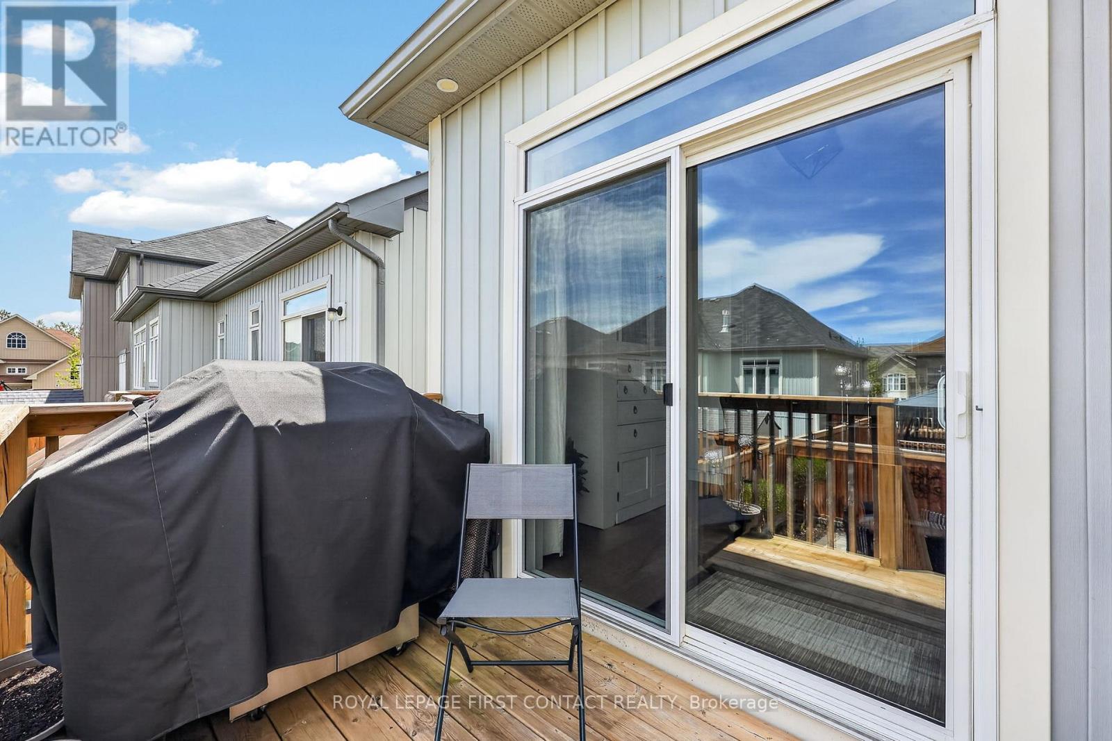 213 Claire Drive, Clearview, Ontario  L0M 1S0 - Photo 35 - S13164970