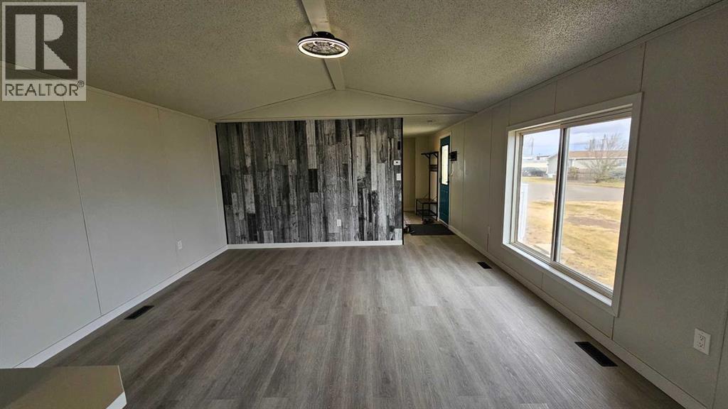 4404 Park Crescent, Coronation, Alberta  T0C 1C0 - Photo 12 - A2267297