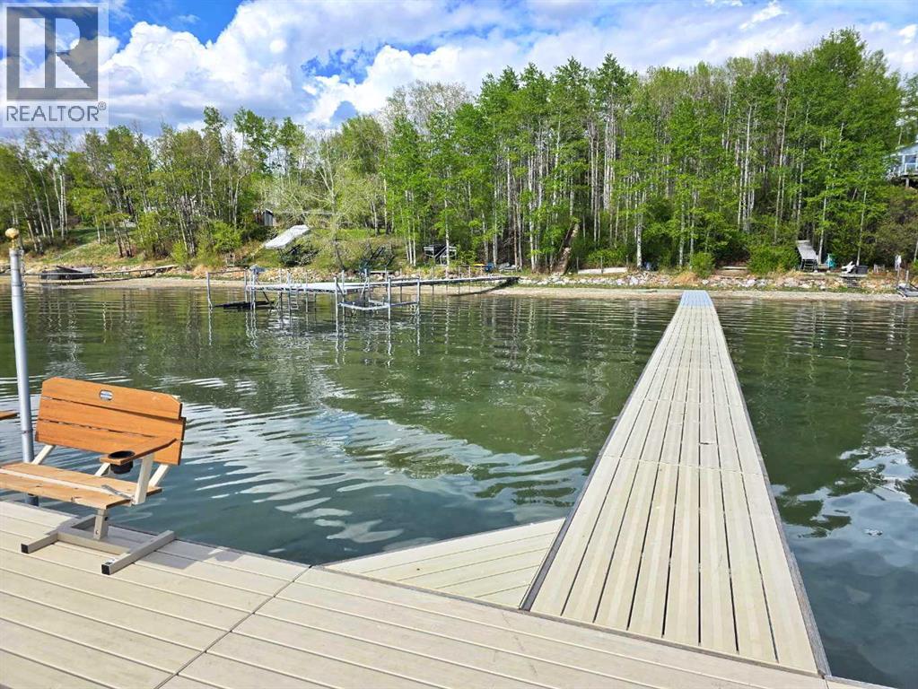 689 Fox Crescent, Sunbreaker Cove, Alberta  T0C 0J0 - Photo 4 - A2310732