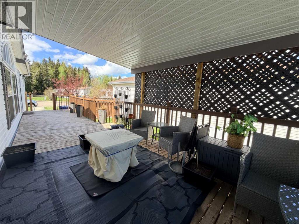 4432 59 Street, Rocky Mountain House, Alberta  T4T 1N9 - Photo 3 - A2311548