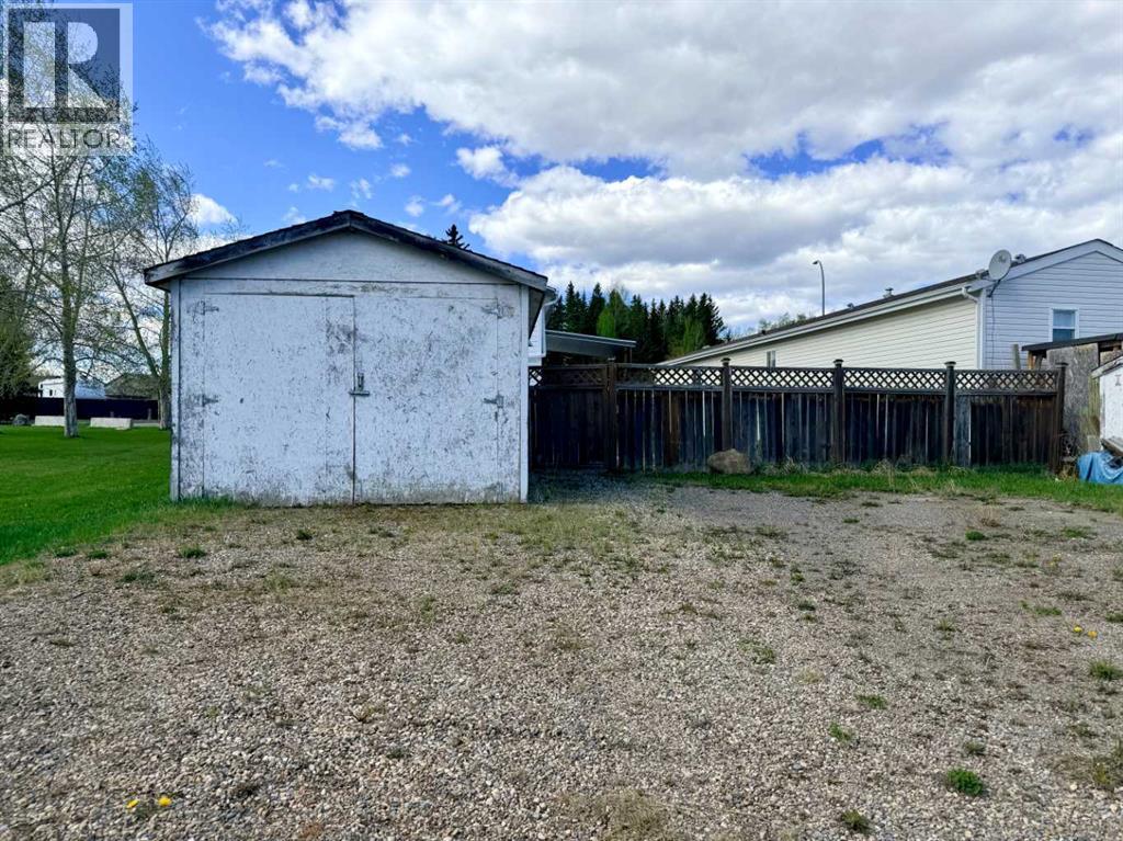 4432 59 Street, Rocky Mountain House, Alberta  T4T 1N9 - Photo 25 - A2311548