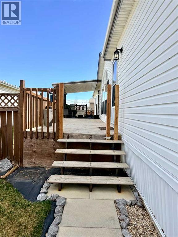 4432 59 Street, Rocky Mountain House, Alberta  T4T 1N9 - Photo 2 - A2311548