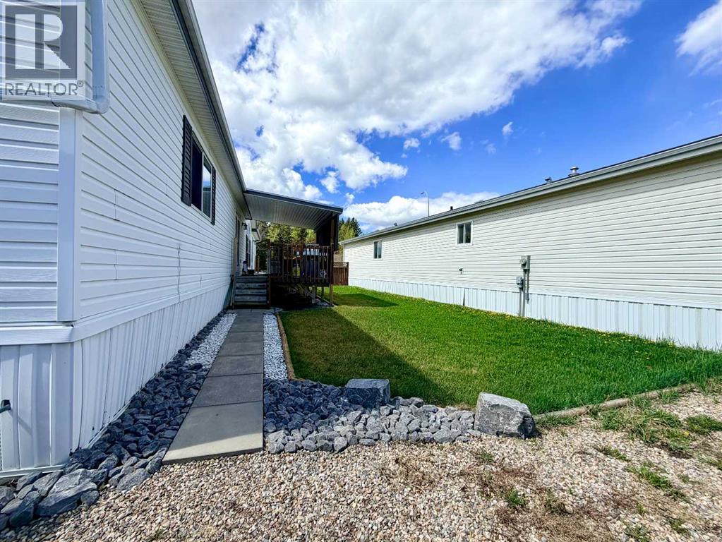 4432 59 Street, Rocky Mountain House, Alberta  T4T 1N9 - Photo 22 - A2311548