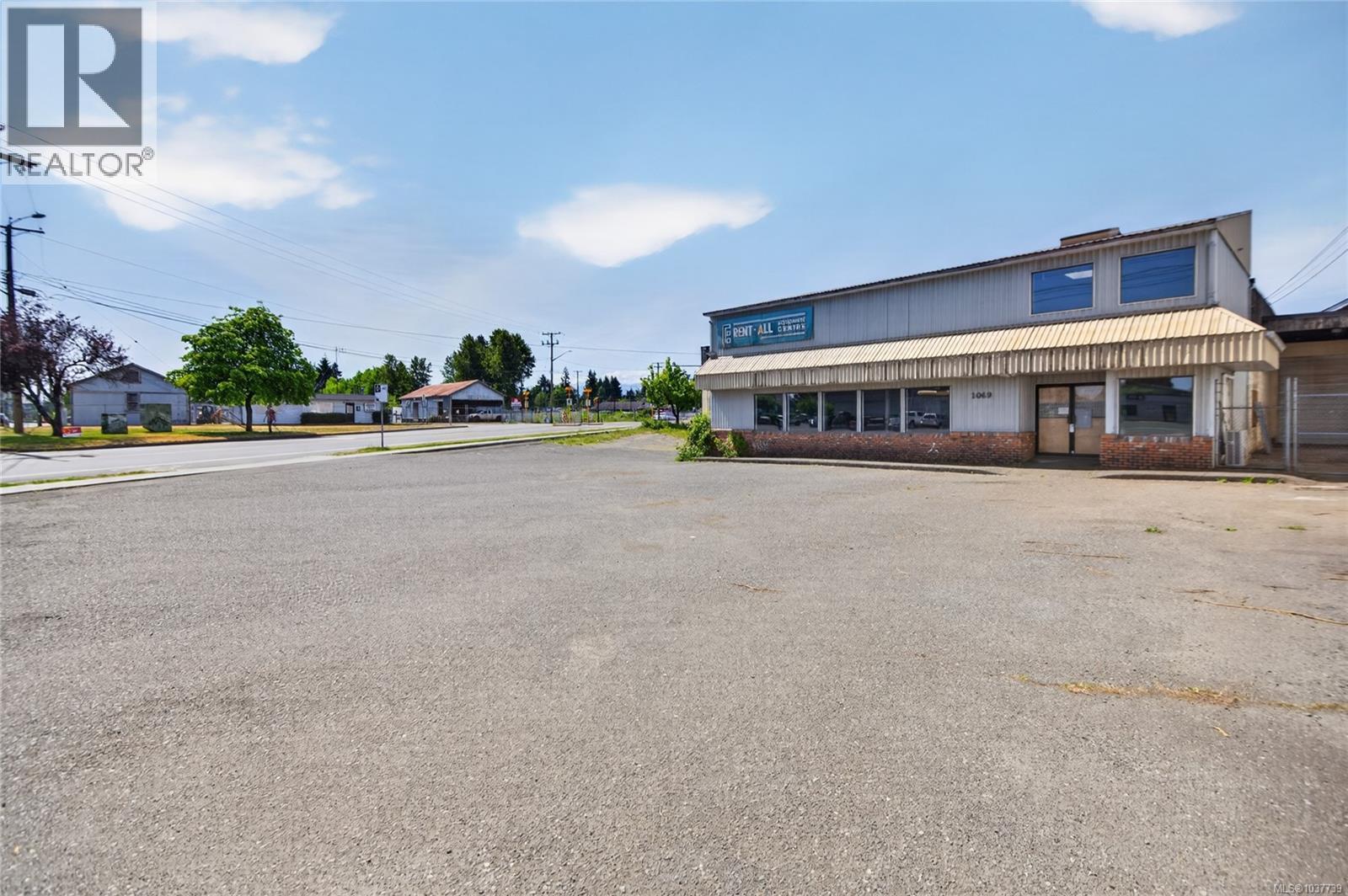 1049 Mcphee Ave, Courtenay, British Columbia  V9N 3A1 - Photo 44 - 1037739