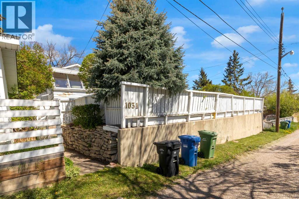 1031 Thorneycroft Drive NW, Calgary, Alberta  T2K 3K7 - Photo 38 - A2309461