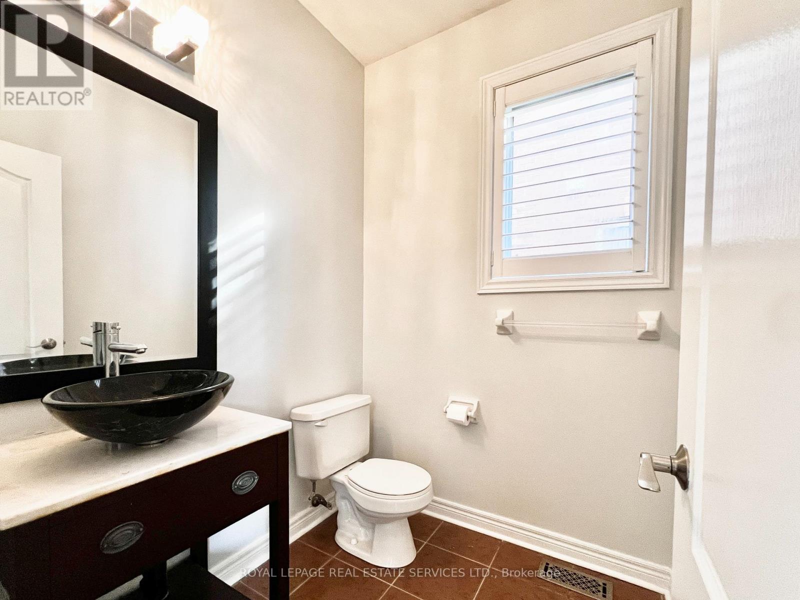 3306 Fox Run Circle, Oakville, Ontario  L6L 6W5 - Photo 8 - W13164946