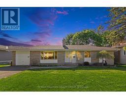 2640 ULSTER CRESCENT, Ottawa, Ontario