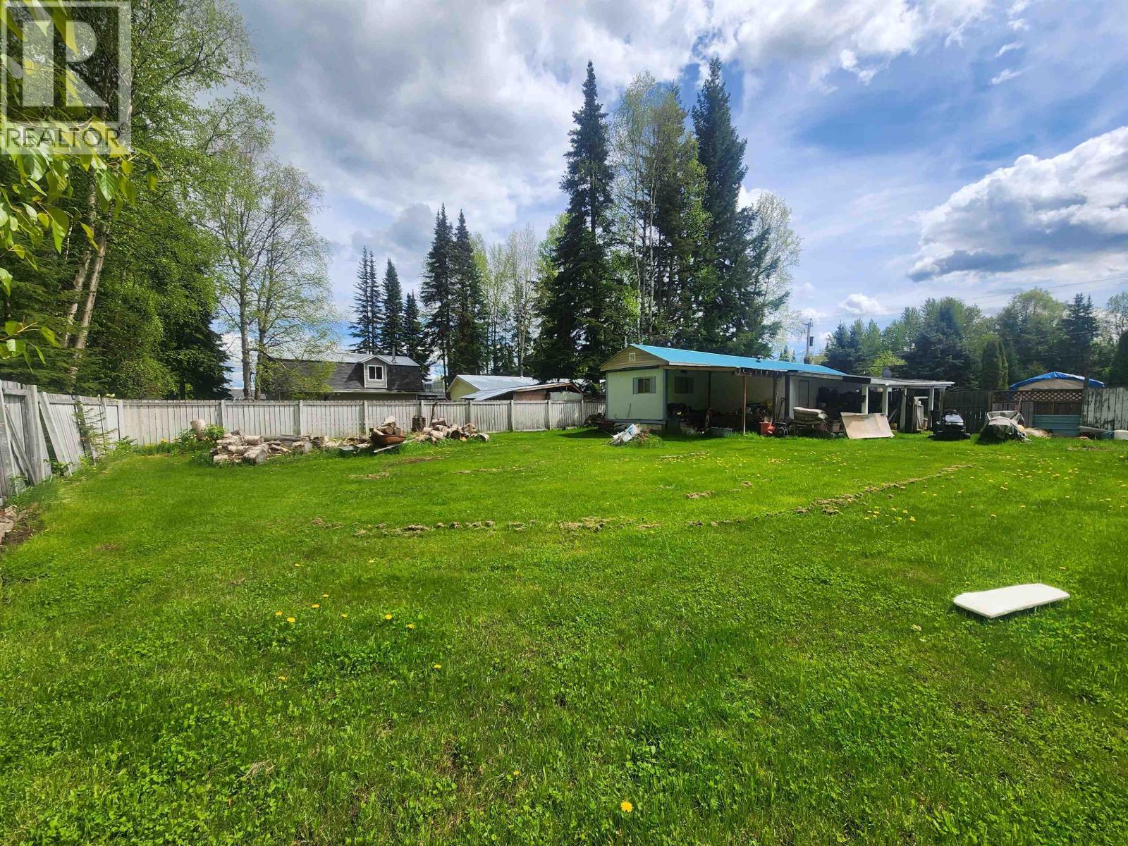 3906 Knight Crescent, Prince George, British Columbia  V2K 2V7 - Photo 6 - R3127045