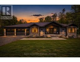 1068 XAVIER STREET, Gravenhurst, Ontario