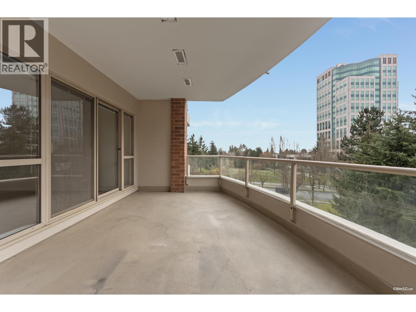 606 6838 Station Hill Drive, Burnaby, British Columbia  V3N 5A4 - Photo 22 - R3127087