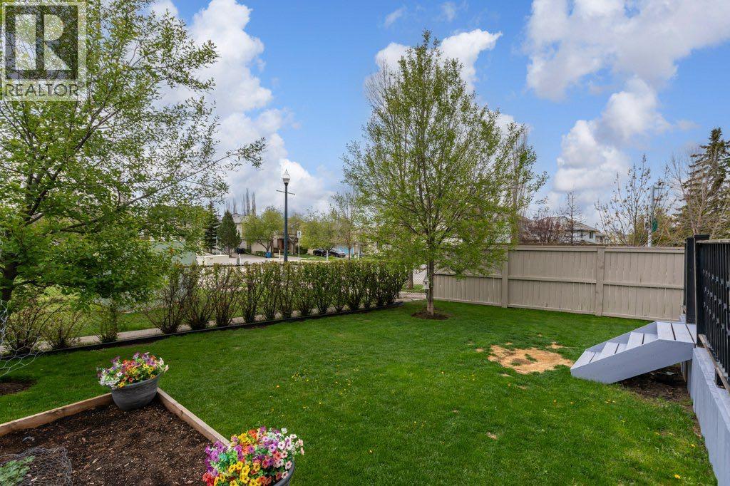 2 Springbank Crescent SW, Calgary, Alberta  T3H 3S8 - Photo 27 - A2307780