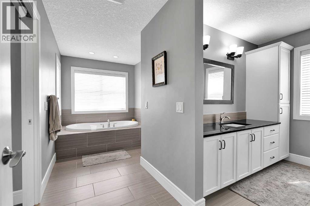 195 Chaparral Valley Way SE, Calgary, Alberta  T2X 0W1 - Photo 22 - A2312976