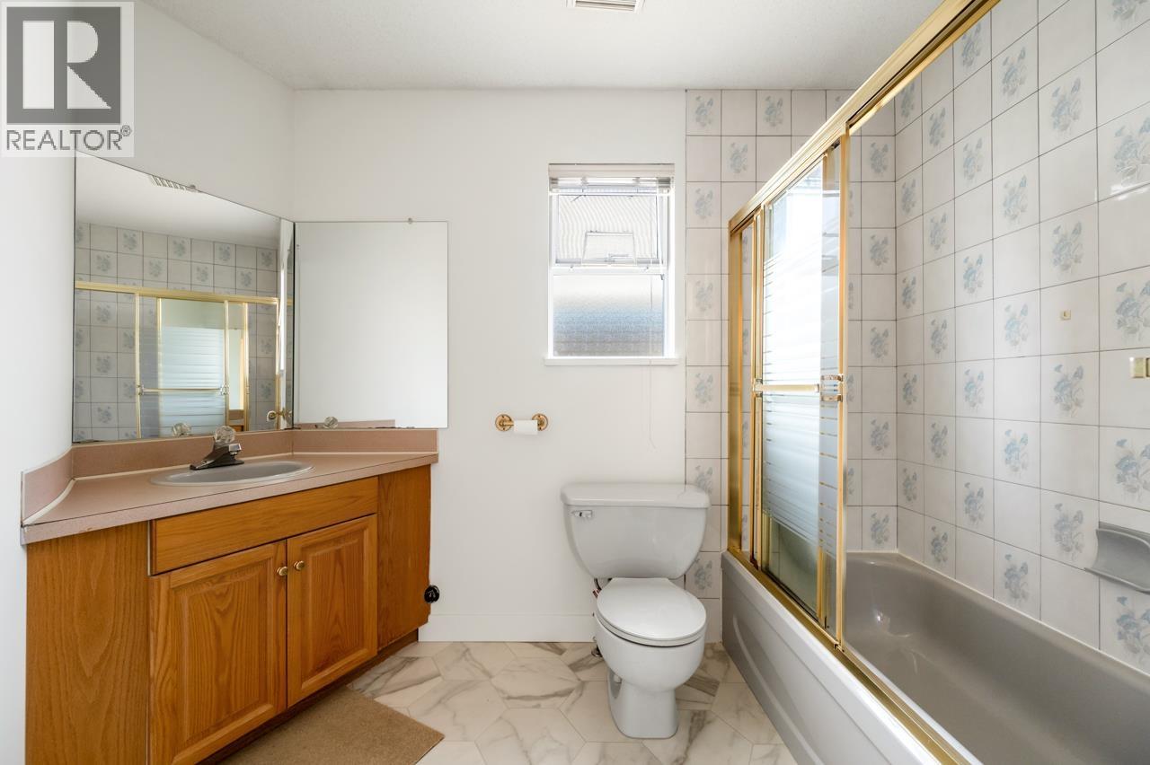 2547 E 34th Avenue, Vancouver, British Columbia  V5R 2T1 - Photo 11 - R3127057