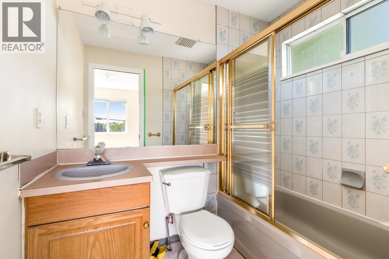 2547 E 34th Avenue, Vancouver, British Columbia  V5R 2T1 - Photo 13 - R3127057