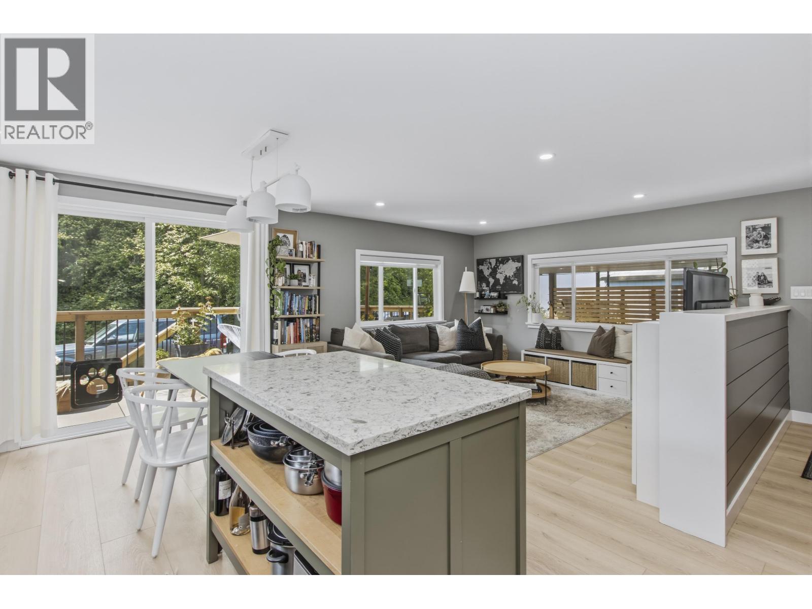 101 40157 Government Road, Squamish, British Columbia  V8B 0B3 - Photo 12 - R3127065