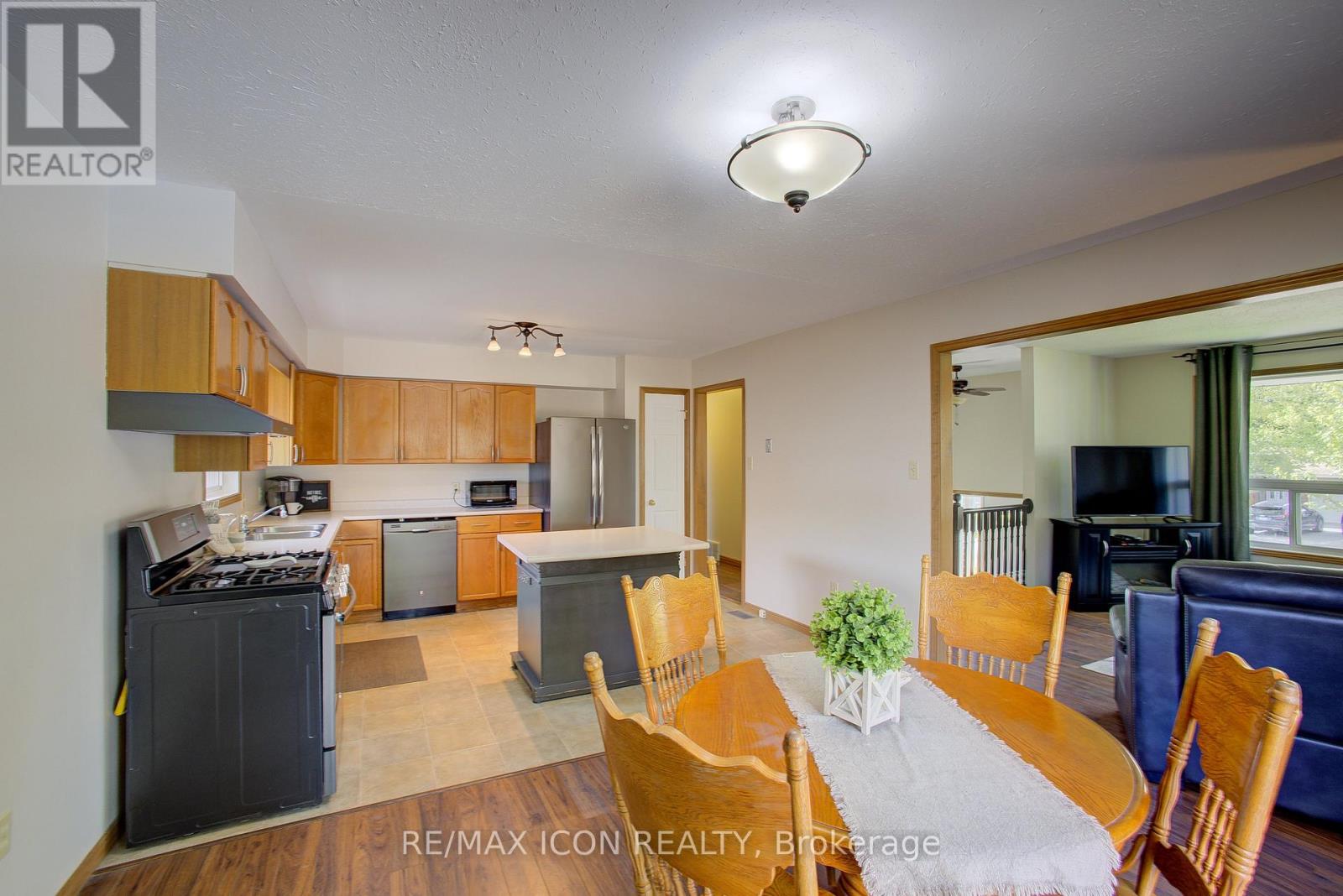 178 Melissa Crescent, Wellington North, Ontario  N0G 2L3 - Photo 11 - X13164284