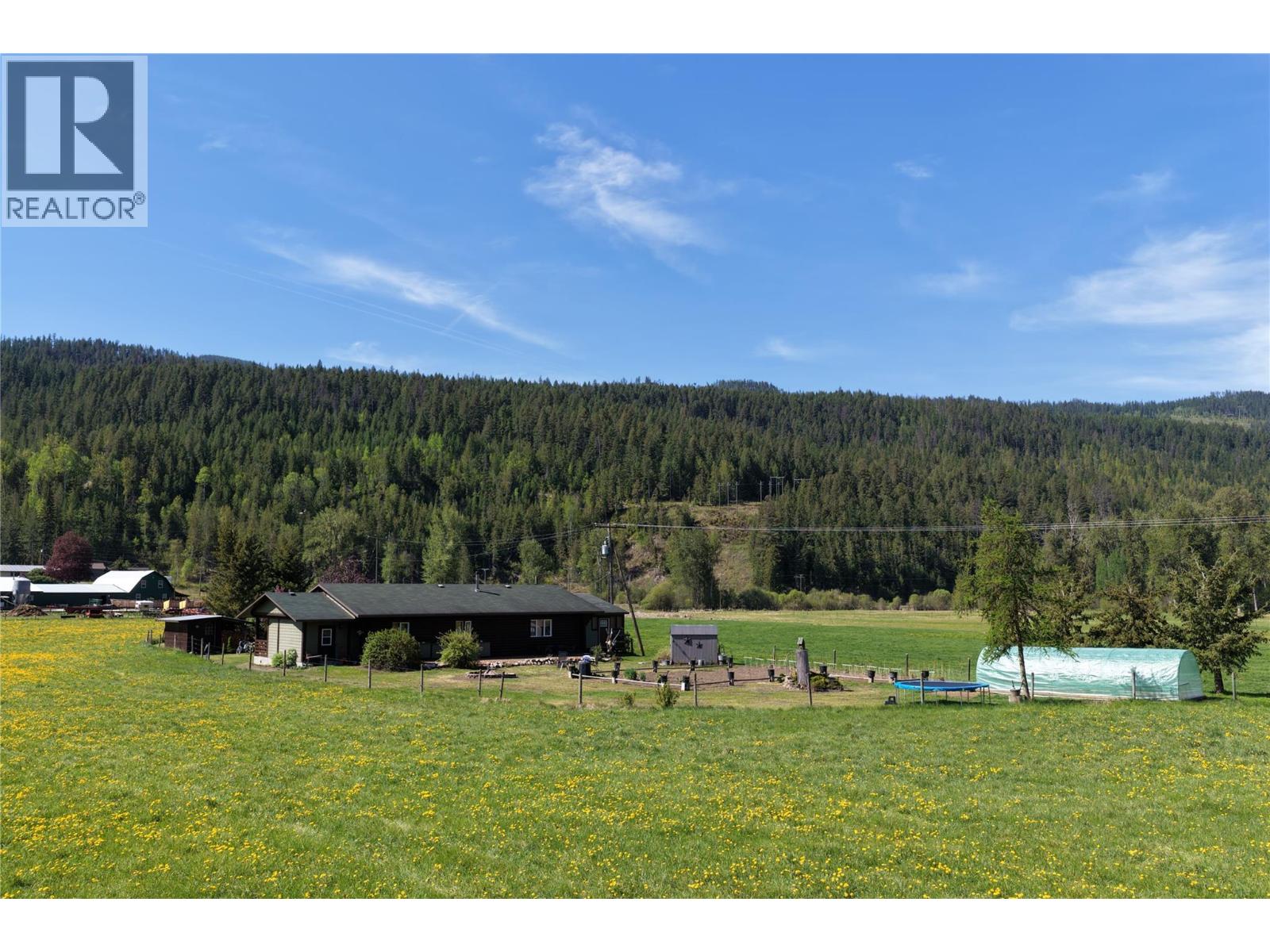 1519 Highway 6, 26 Byers Road, Cherryville, British Columbia  V0E 2G1 - Photo 5 - 10371129