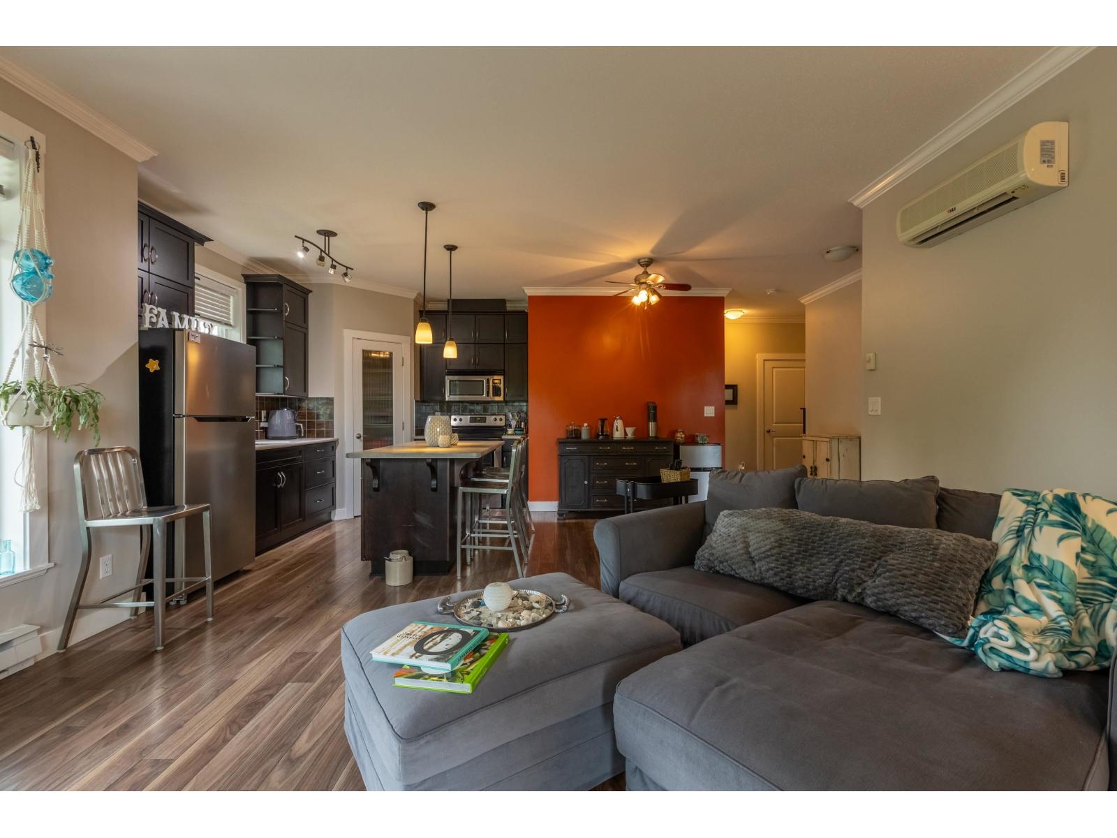 410 2038 Sandalwood Crescent, Abbotsford, British Columbia  V2S 3H6 - Photo 4 - R3126574