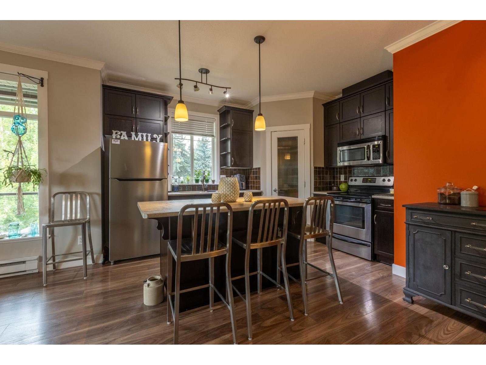 410 2038 Sandalwood Crescent, Abbotsford, British Columbia  V2S 3H6 - Photo 3 - R3126574