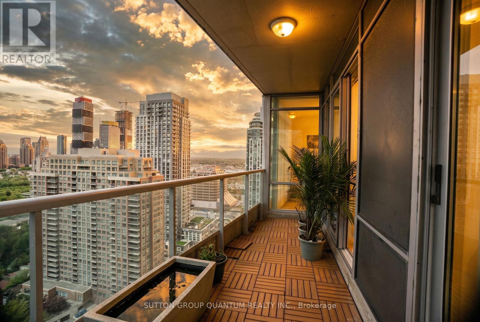 2705 - 1 Elm Drive W, Mississauga (City Centre), Ontario  L5B 4M1 - Photo 7 - W13164992