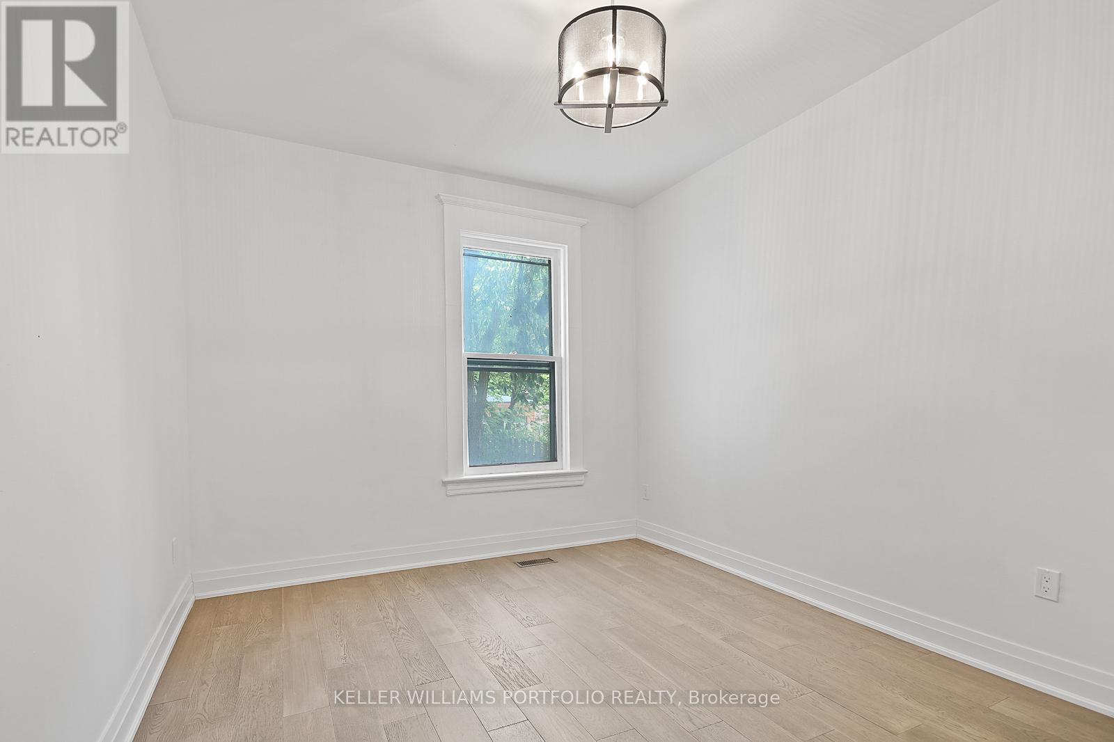 #2 (Ground) - 35 Humberside Avenue, Toronto, Ontario  M6P 1J6 - Photo 20 - W13165004