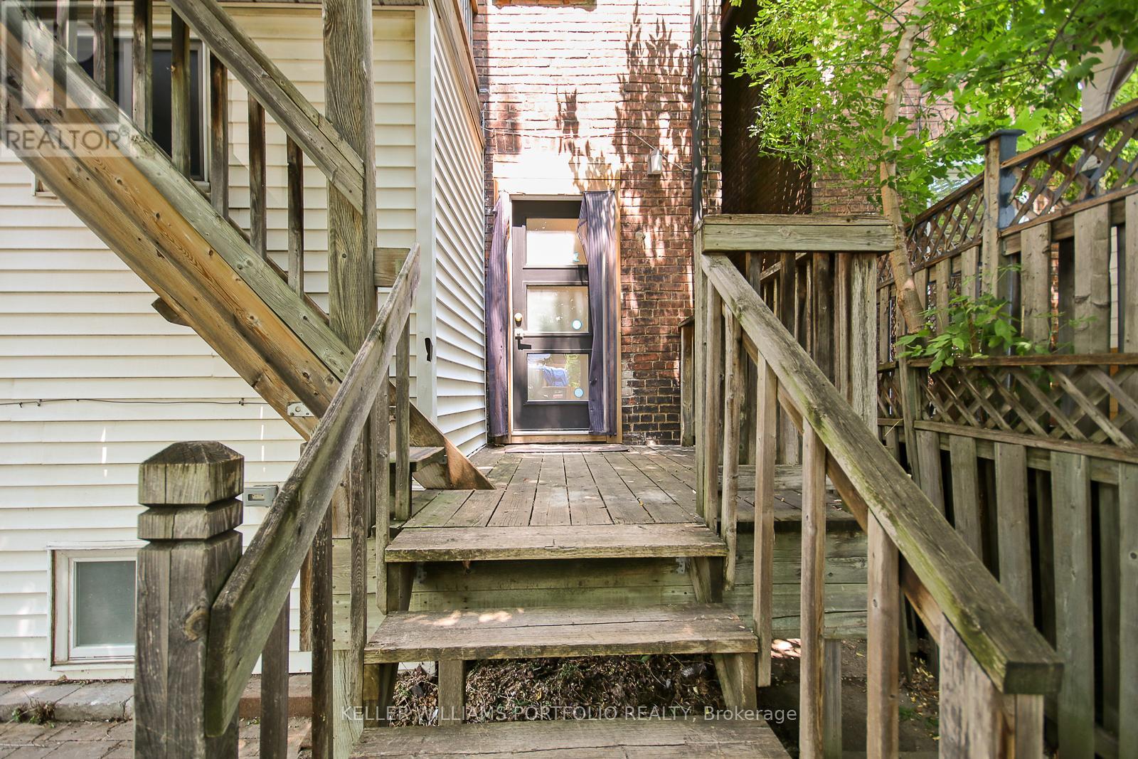 #2 (Ground) - 35 Humberside Avenue, Toronto, Ontario  M6P 1J6 - Photo 5 - W13165004