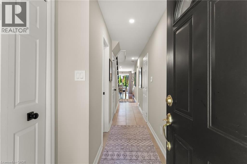 5150 Dorchester Road Unit# 10, Niagara Falls, Ontario  L2E 7H2 - Photo 3 - 40832842