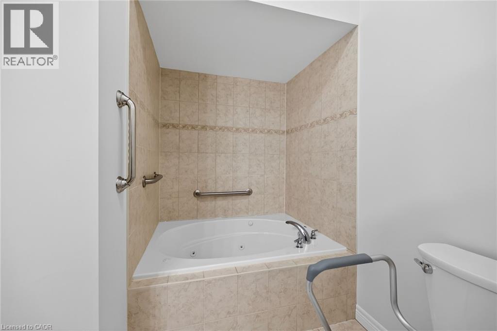 9 Grovetree Trail, Hamilton, Ontario  L9B 0B7 - Photo 21 - 40832873