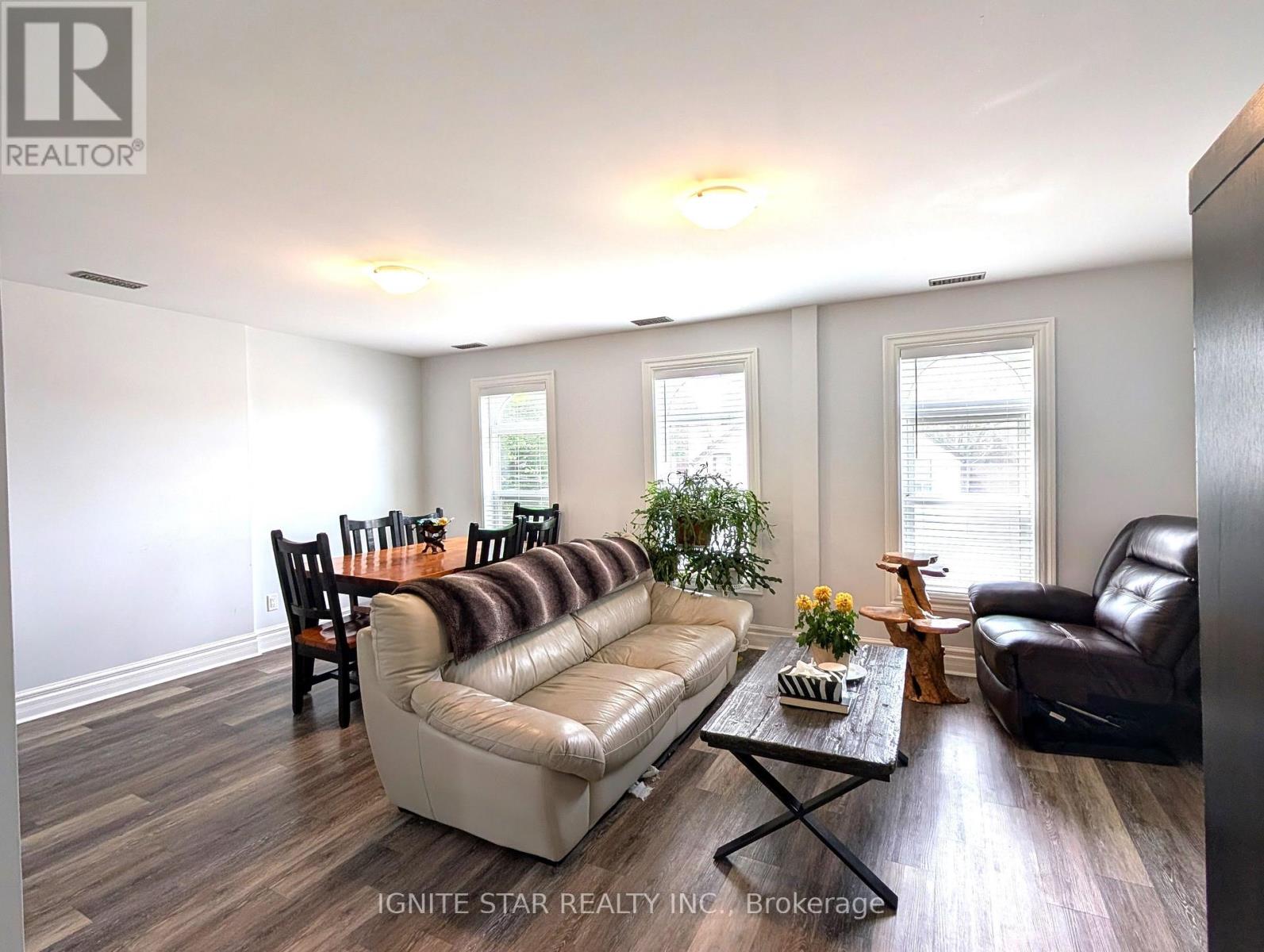 Upper Level - 106 West Avenue N, Hamilton, Ontario  L8L 5C3 - Photo 3 - X13165000