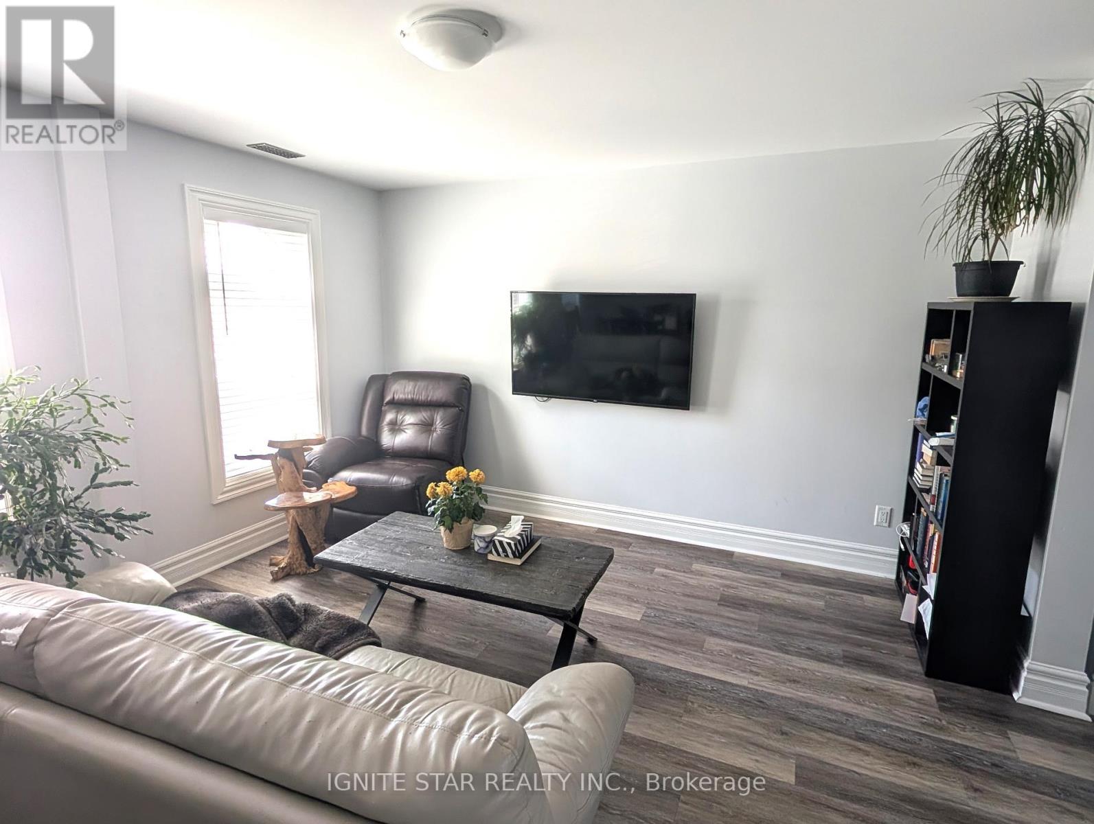 Upper Level - 106 West Avenue N, Hamilton, Ontario  L8L 5C3 - Photo 5 - X13165000