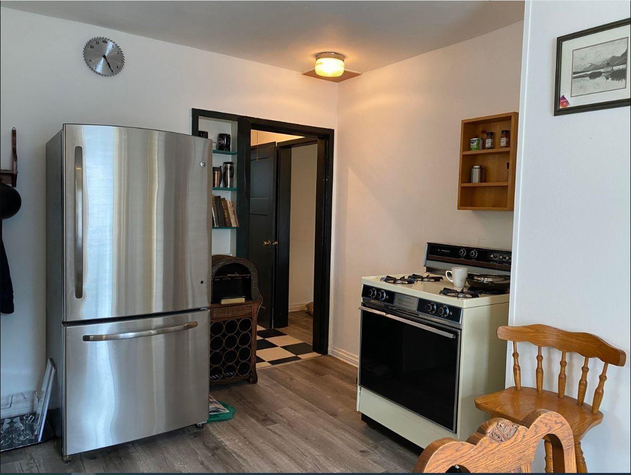 231 Spruce Street, Harrison Hot Springs, Harrison Hot Springs, British Columbia  V0M 1K0 - Photo 3 - R3127133